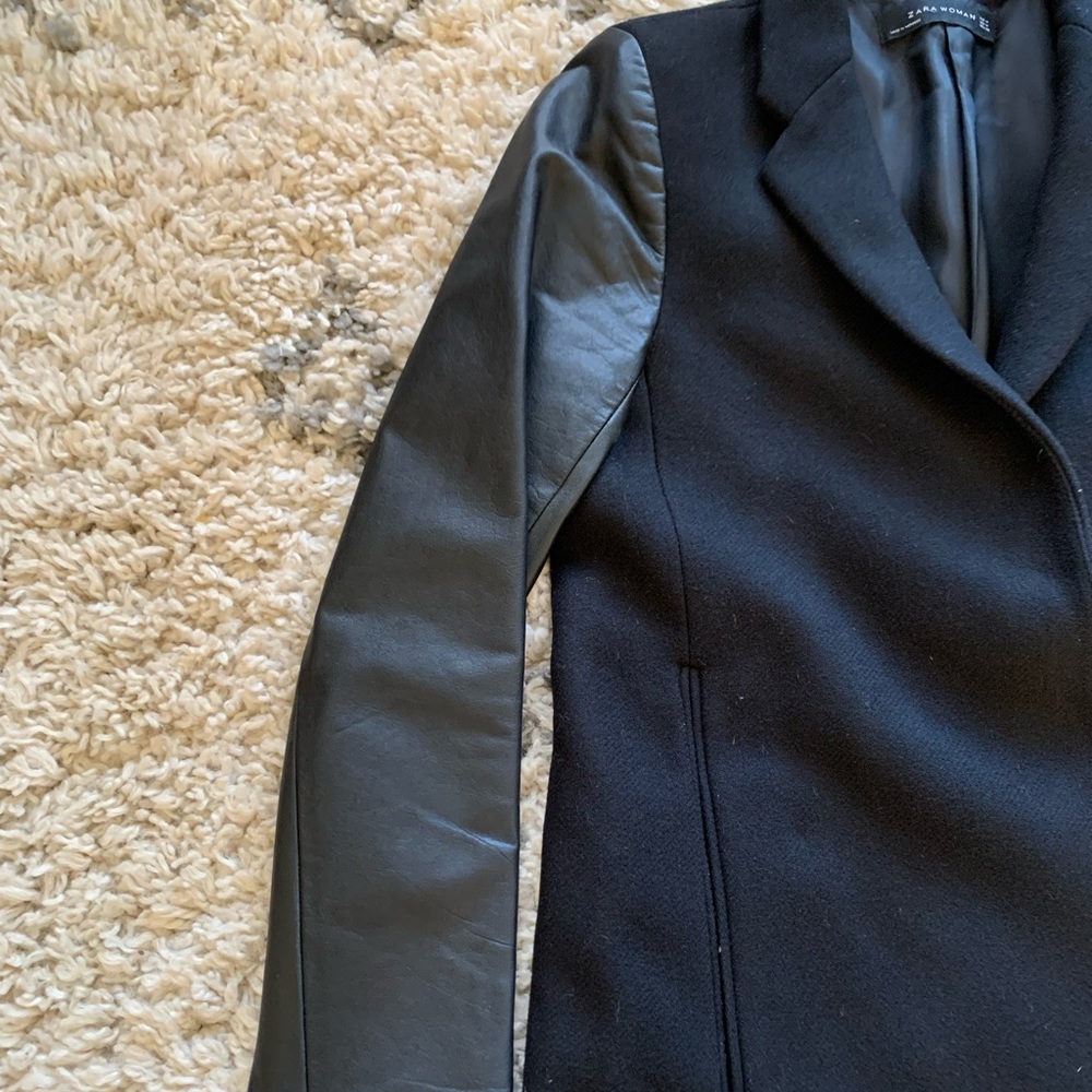 Zara Woman - black- wool and leather coat. - Picture 2 of 7